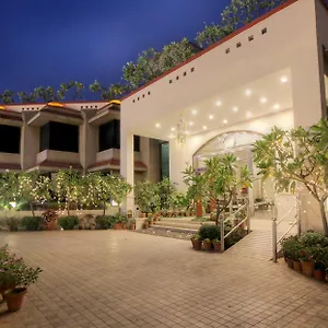 The Claremont & Convention Centre New Delhi